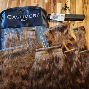 Cashmere Hair Seamless Extensions Light Brown Clip In 16" Full Set Storage Case
